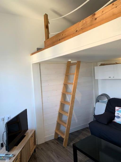 Le Joffre - Studio Sur La Digue En Centre Ville Arromanches-les-Bains Luaran gambar